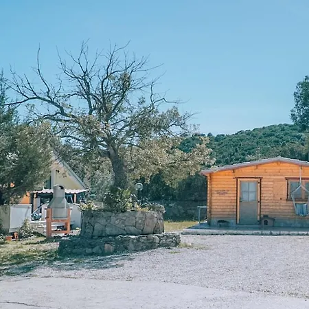 Sa Petra Ruja - Gadu E Tremene *