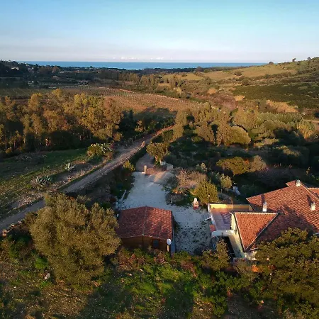 Sa Petra Ruja - Gadu E Tremene Siniscola